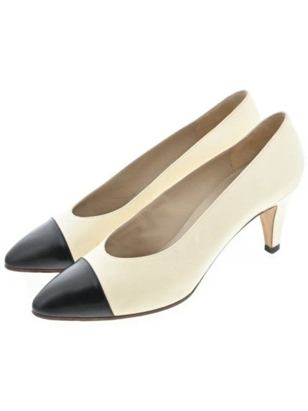 Chanel Pumps Heel White